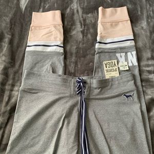 Victoria secret campus legging